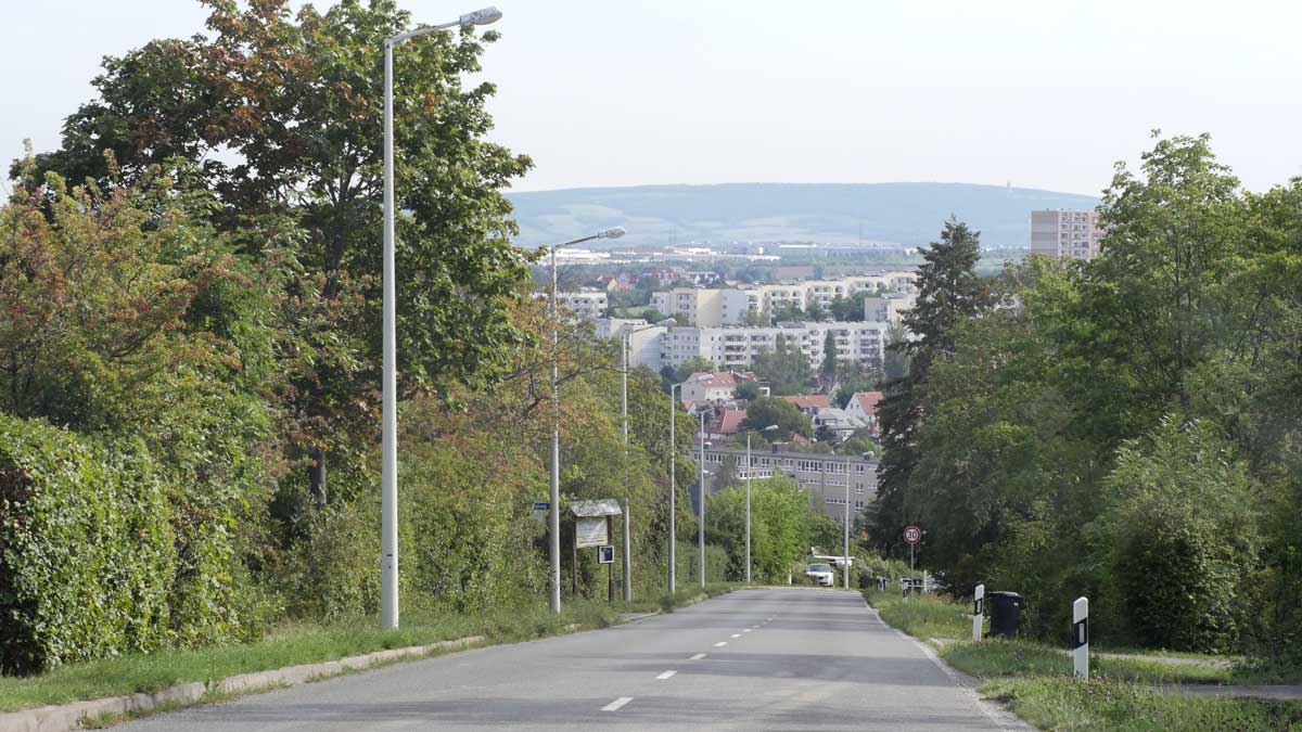 Blick von der Seebachstraße Erfurt auf den Stadtteil Herrenberg.