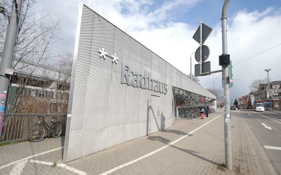 Radhäuser am Erfurter Hauptbahnhof