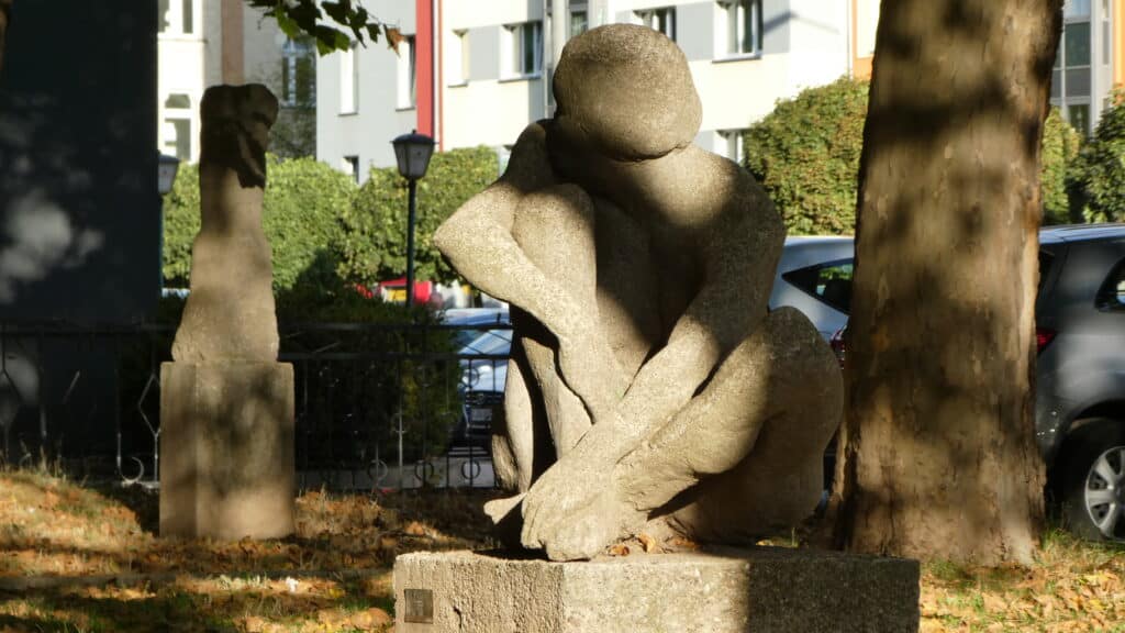 Skulpturen am Juri Gagarin Ring Erfurt._erfurt