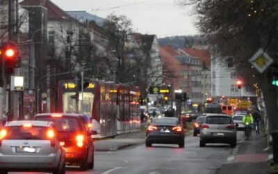 LPI-EF: Gegen Autotür geprallt