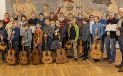 Musikschule übergibt Spende an Stadtmission