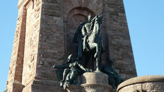 Reiterstatue Wilhelm der Erste am Kyffhaeuser scaled_erfurt