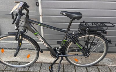 Zwei nagelneue E-Bikes gefunden