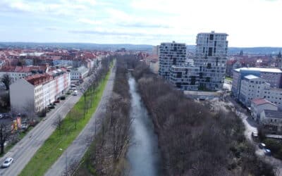 Brand an altem Fabrikgebäude in der Stauffenbergallee