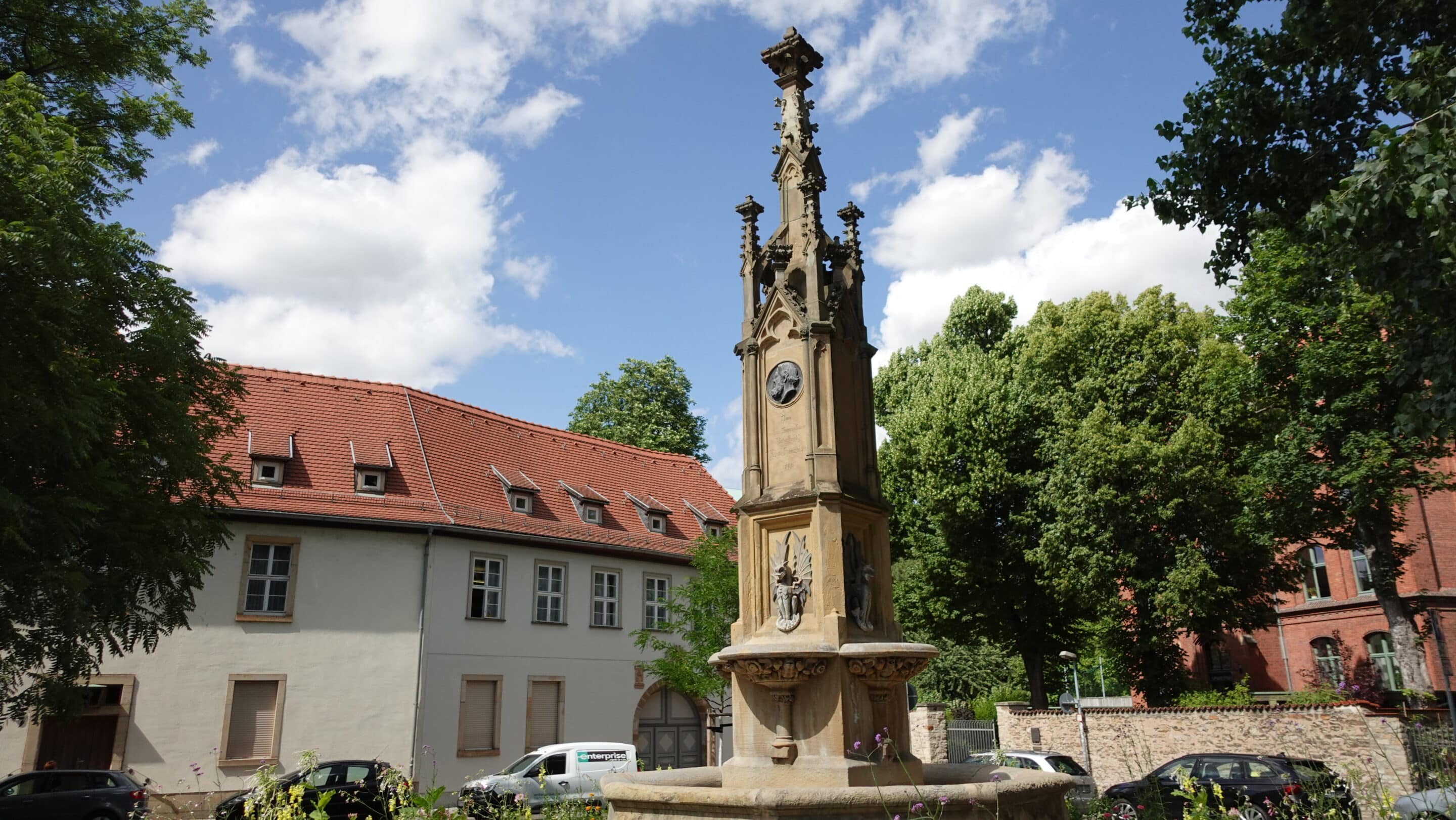 Der Herrmannsbrunnen am Hermannsplatz in Erfurt.