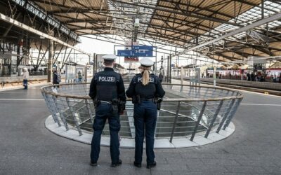 Festnahme am Bahnsteig