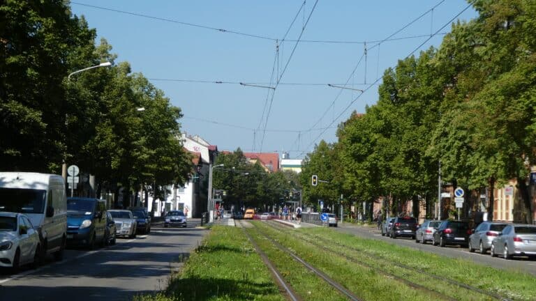 Das Erfurt-Magazin 12 Das Erfurt-Magazin Das Auto ist kein Tresor