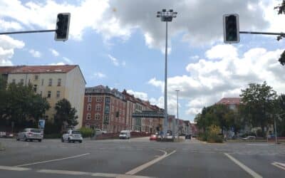 LPI-EF: Zwei Verletzte bei Verkehrsunfall