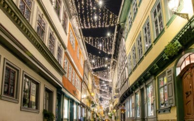 Aufbau der Weihnachtsbeleuchtung beginnt