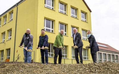Baustart für neue Sporthalle der Wilhelm-Busch-Grundschule