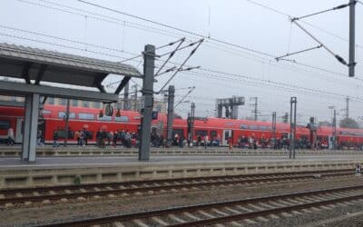 BPOLI EF: Im Hauptbahnhof mit Butterflymesser hantiert