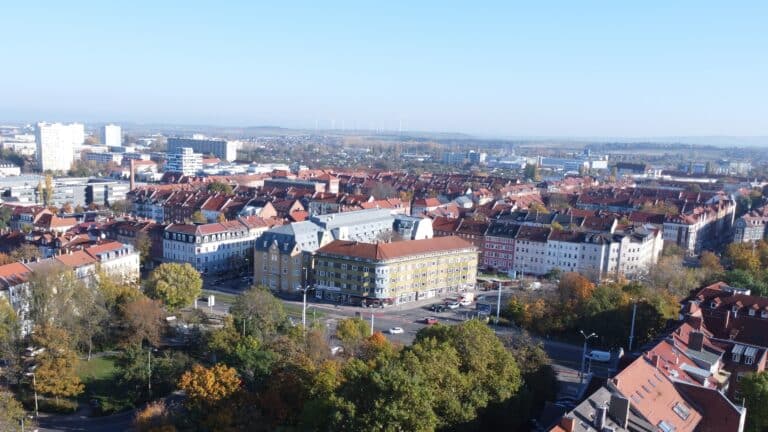 Das Erfurt-Magazin 12 Das Erfurt-Magazin Drei gestohlene Motorroller gefunden