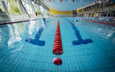 Wasserball in der Roland Matthes Schwimmhalle