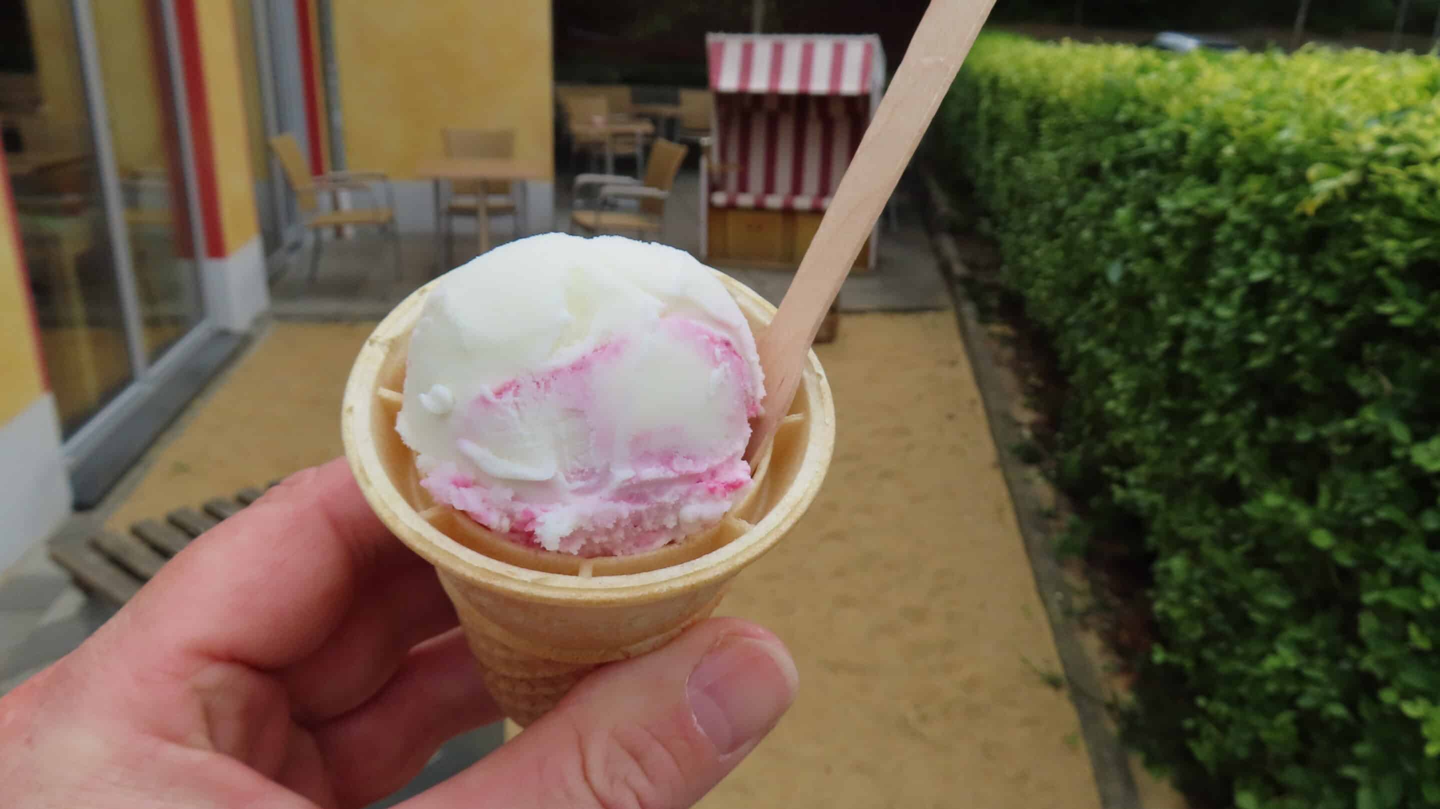 Eis von Bäcker Thieme Ein Eis von Bäcker Thieme in Marbach eienm Ortsteil der Landeshauptstadt Erfurt.