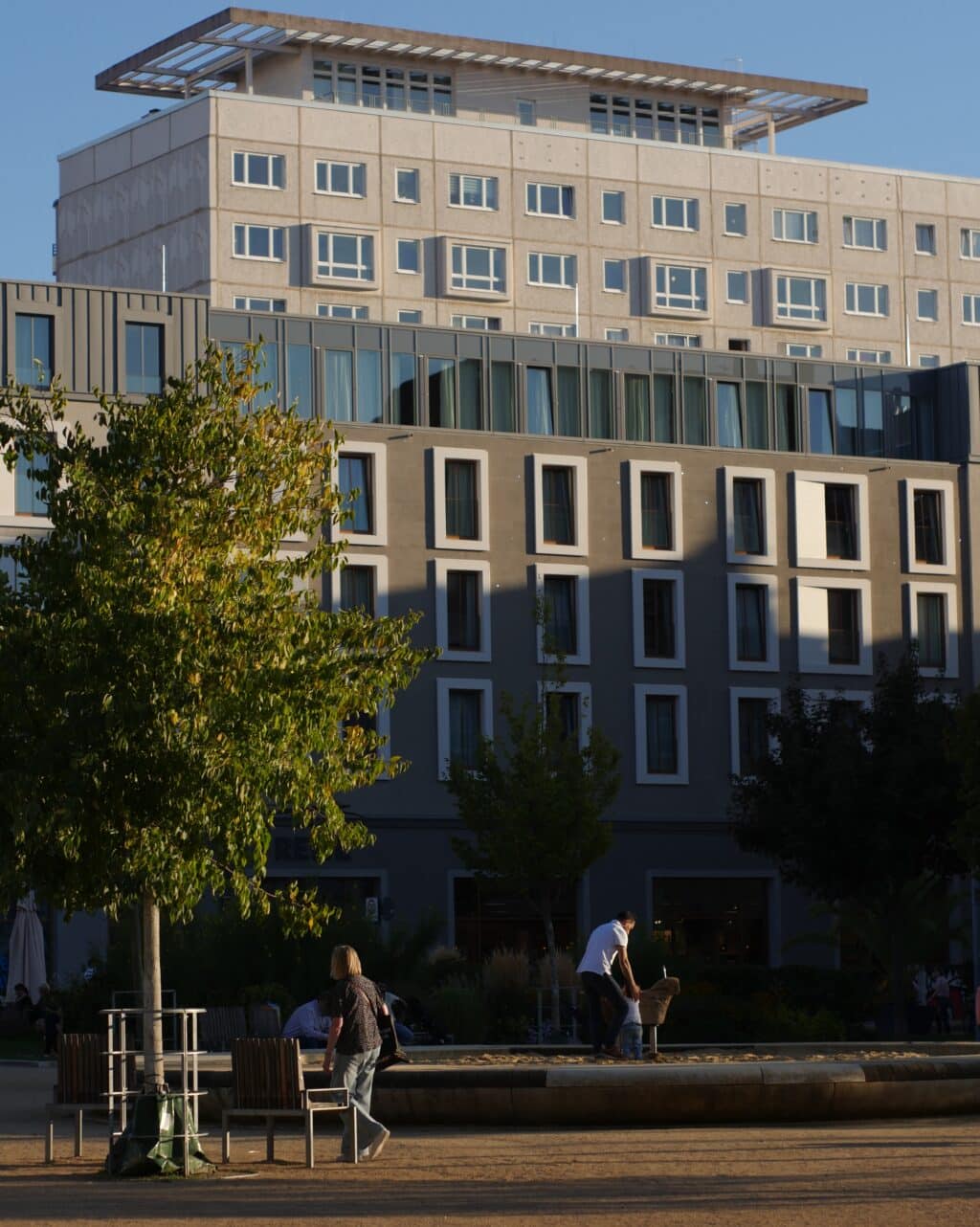 Hirschgarten Erfurt mit neuer und alter Bebauung_erfurt