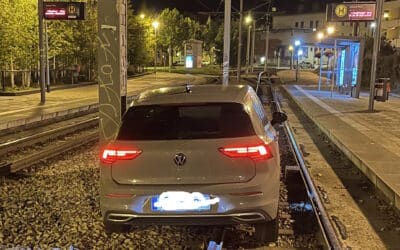 Betrunken Gleisbett mit Straße verwechselt