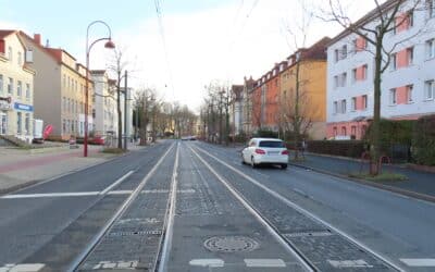 Mehrere hochwertige Mobiltelefone geraubt