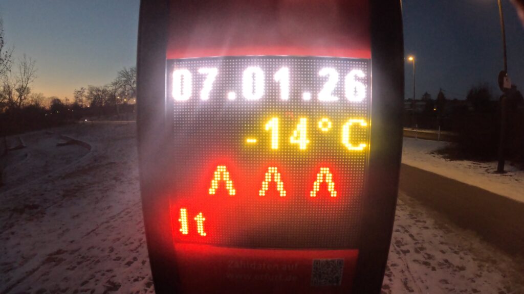 Frost 14 Grad am Klaerchen in Erfurt_erfurt