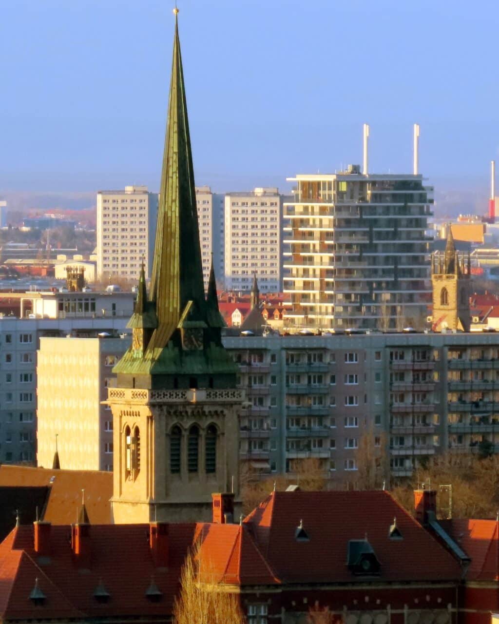 Mehrere Epochen beim Blick auf Erfurt_erfurt