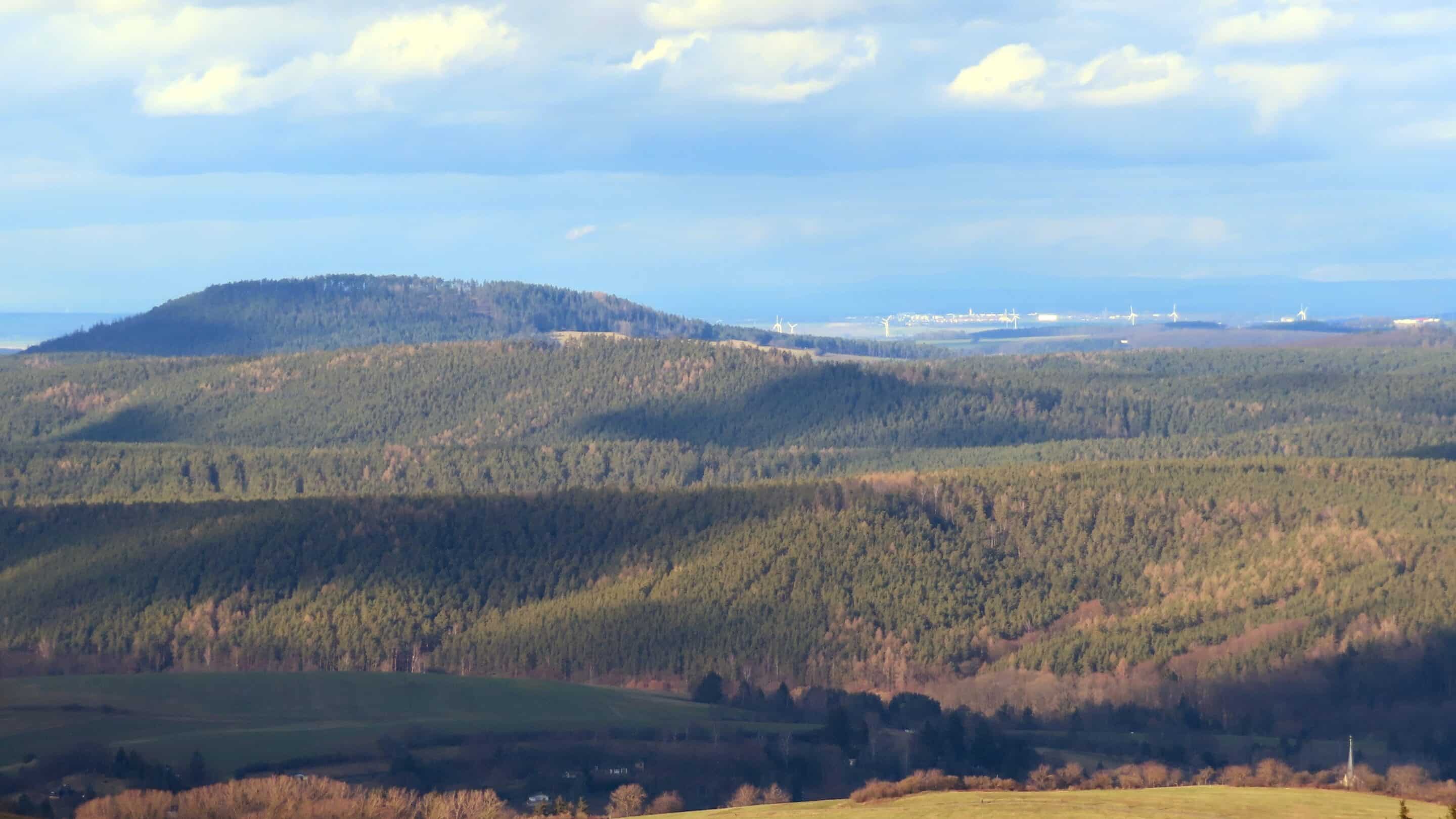 Fassade eines Geschäfts auf der Langen Brücke Erfurt.