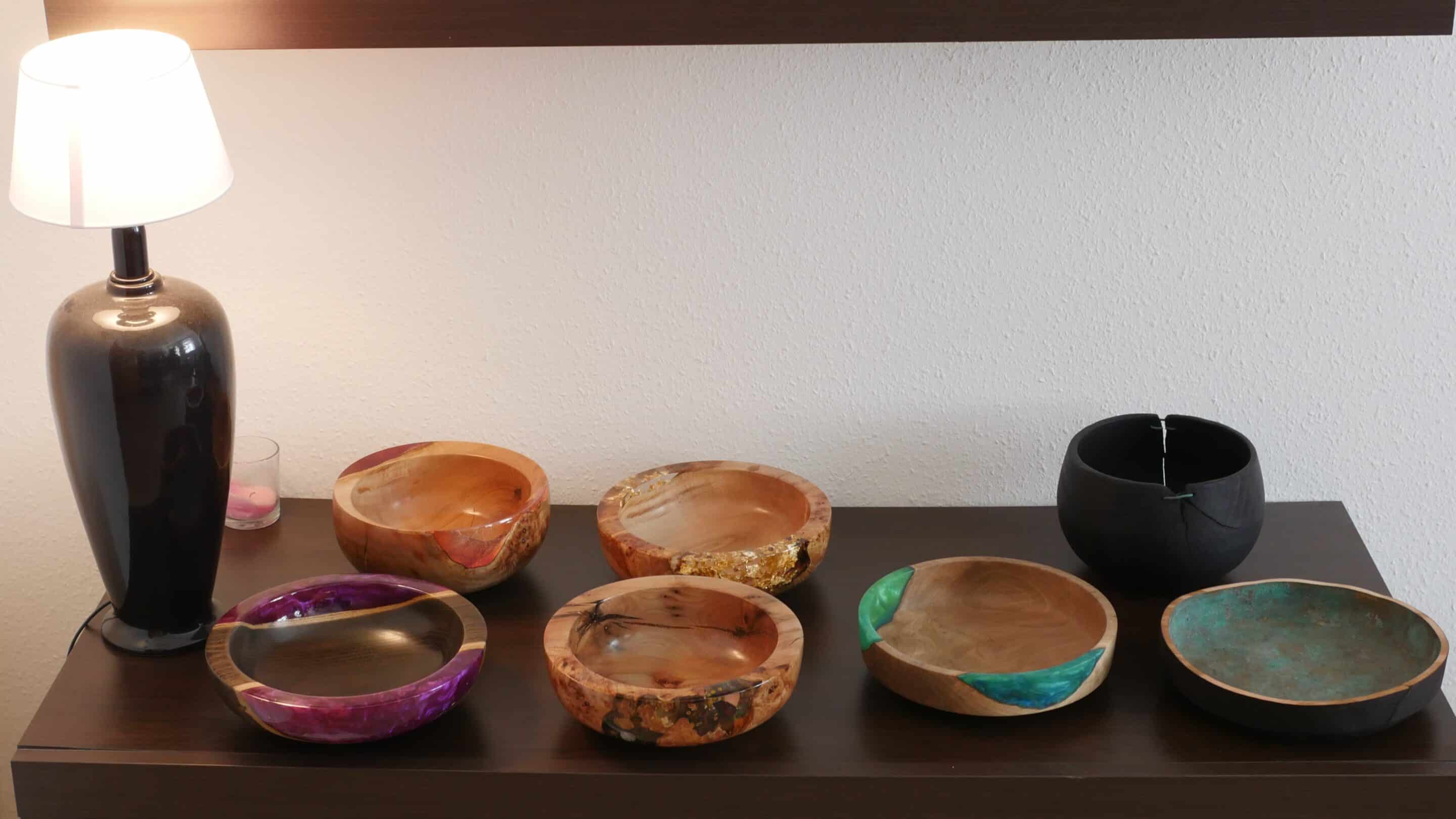 Gedrechselte Schalen des Holzkünstlers Benjamin Stuht aus Erfurt der Hauptstadt von Thüringen.