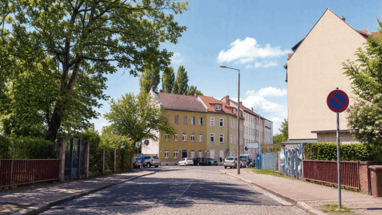 Fluchtversuch mit Fahrrad endet im Verkehrsunfall