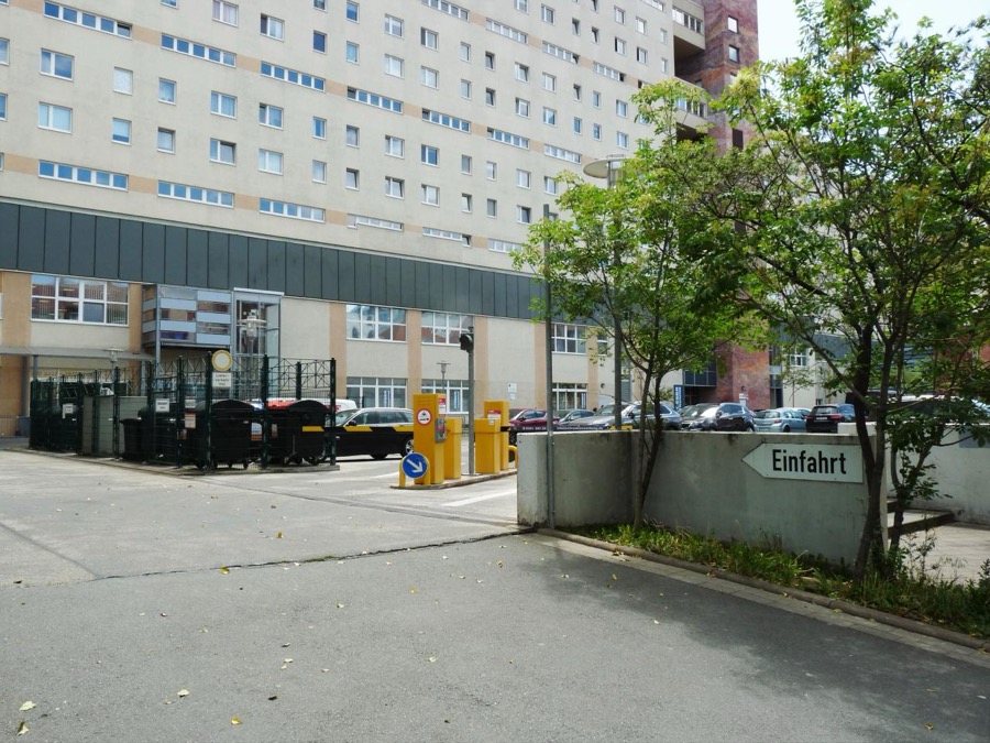 Parken in Erfurt – Parkhäuser und Parkplätze 18 Parken in Erfurt – Parkhäuser und Parkplätze Parkplatz Forum 2