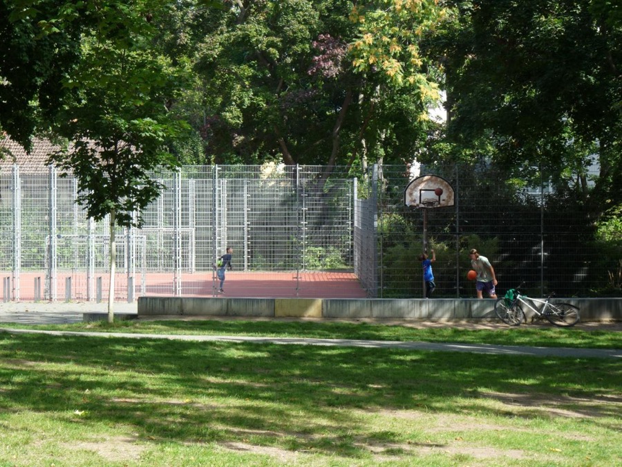 Spiel- und Bolzplatz an der Thomaskirche