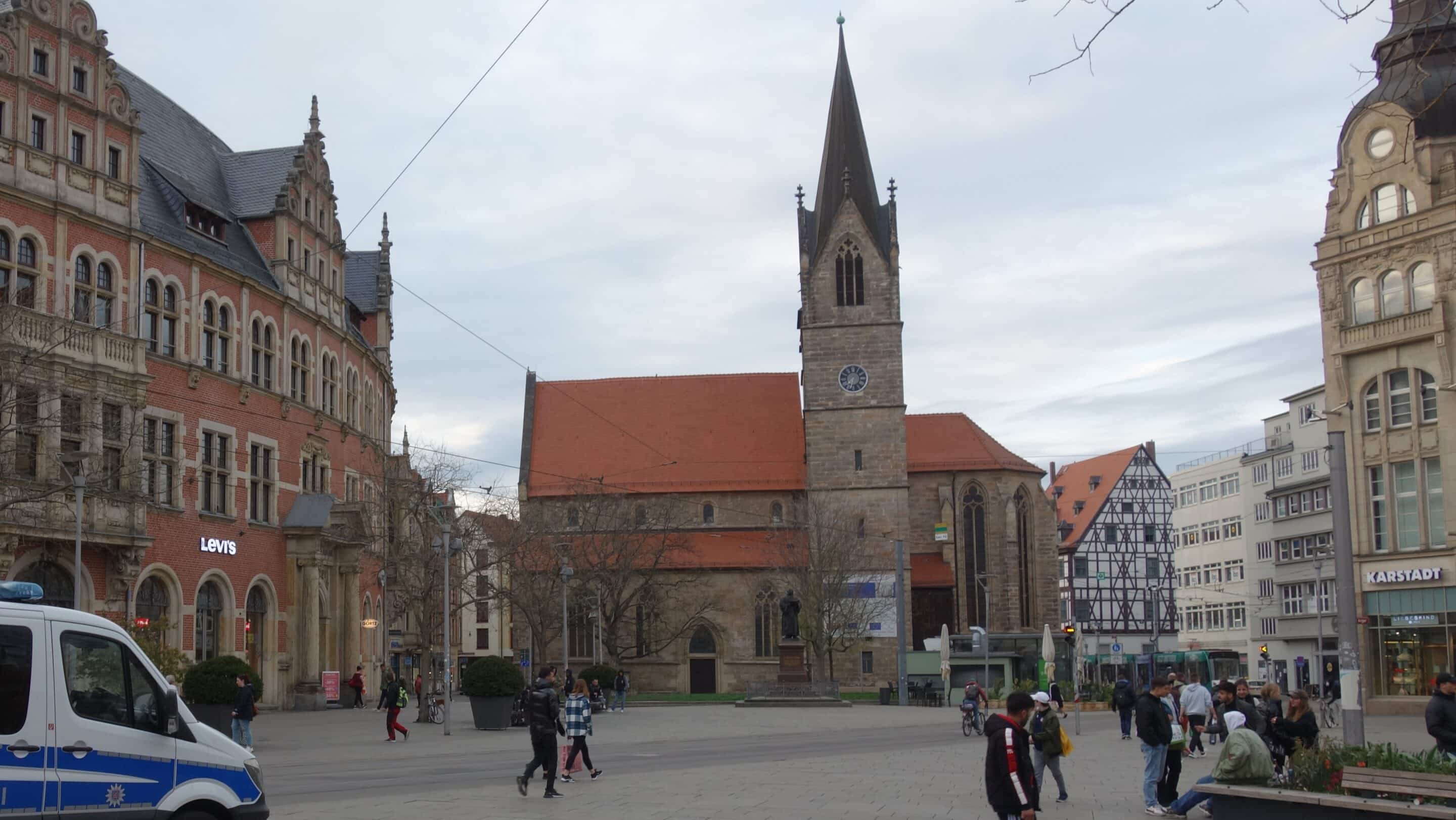 Kaufmannskirche Erfurt mit Turm